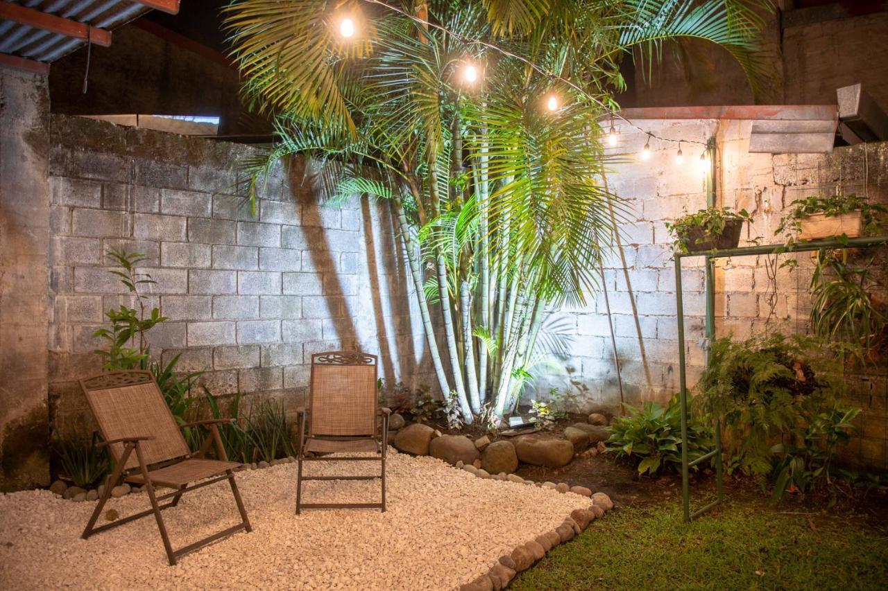 Alice Y Juancito Boutique Hotel Alajuela Luaran gambar